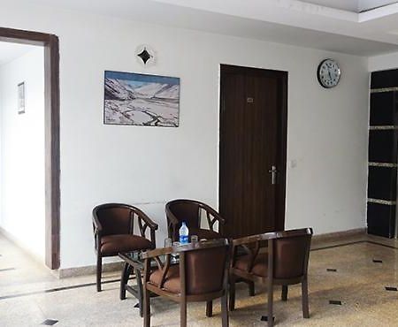 Hotel Blue Pearl Paharganj Nuova Delhi Esterno foto